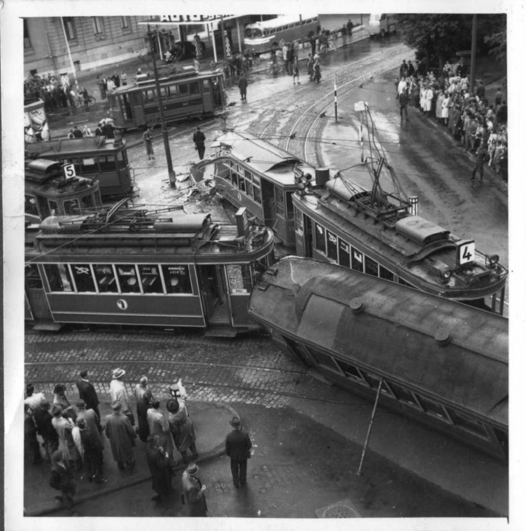 Frühling 1947: Grosser Tramunfall in Basel. 6 Tote